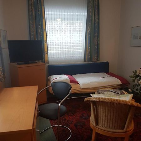 Gaestehaus Krefeld Uerdingen Eksteriør bilde